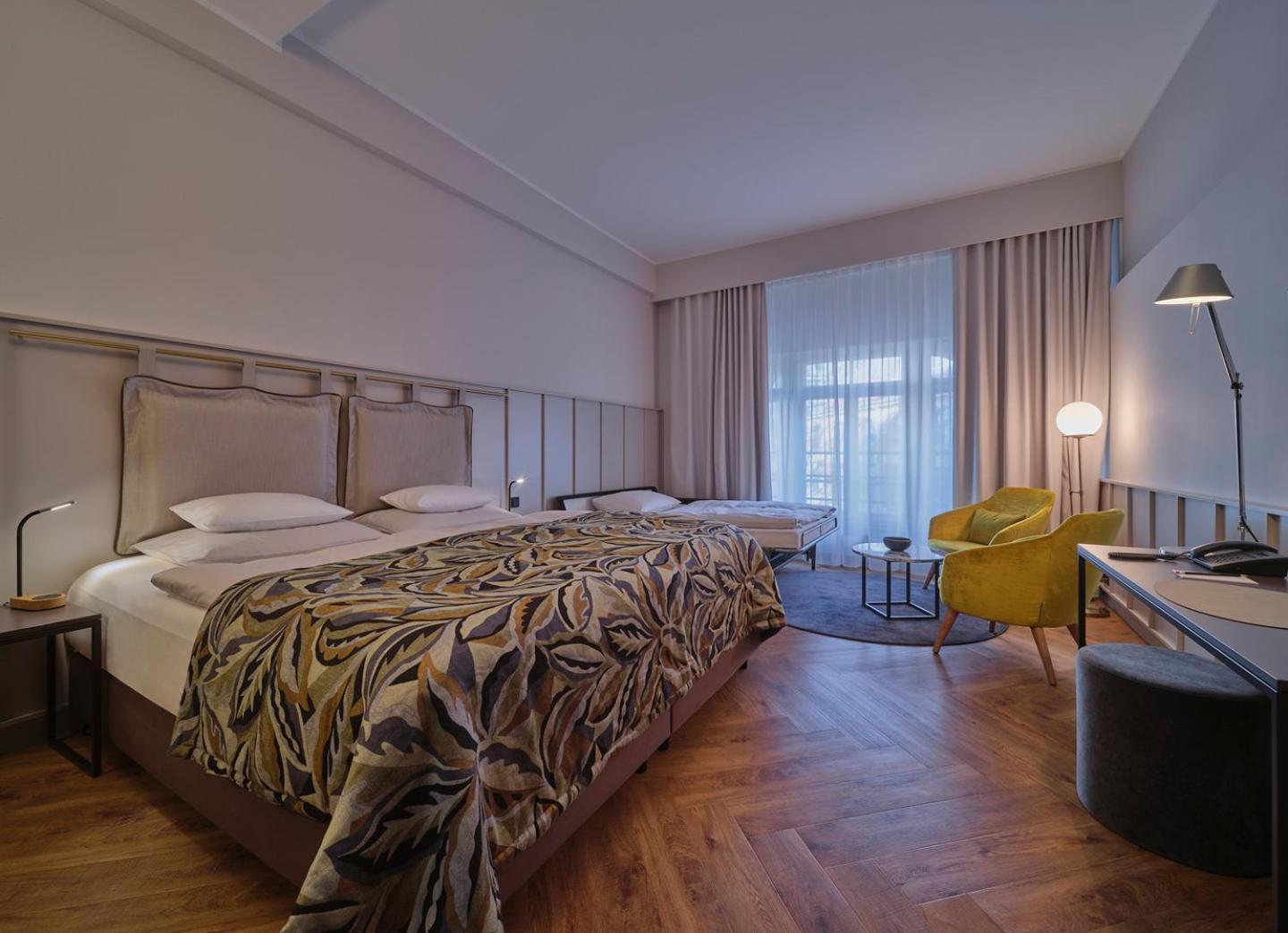 Deluxe Double or Twin Room,1276998553:JPEG